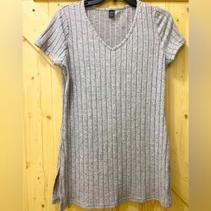 ❤️🥰Soft Gray Ridged Shortsleeved Scoop-neck Sweater Mini Dress